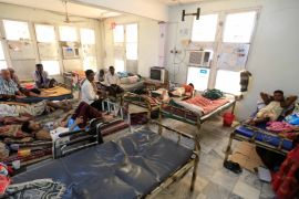 People with kidney failure at a hospital in the Red Sea port city of Hodeidah, Yemen [Reuters/Abduljabbar Zeyad]