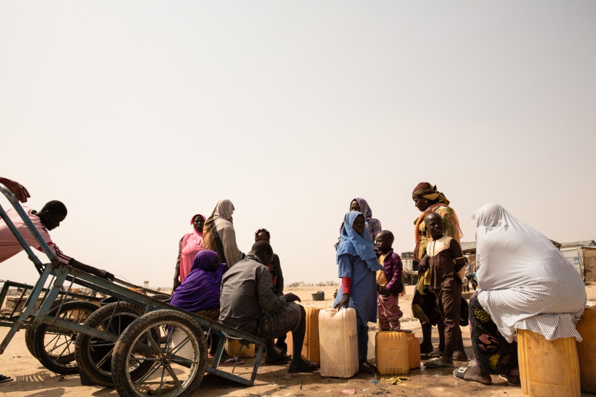 Some two million people in the North-East of Nigeria were displace as a result of the protracted conflict. Living conditions in camps for displaced people make social distancing difficult to practice.