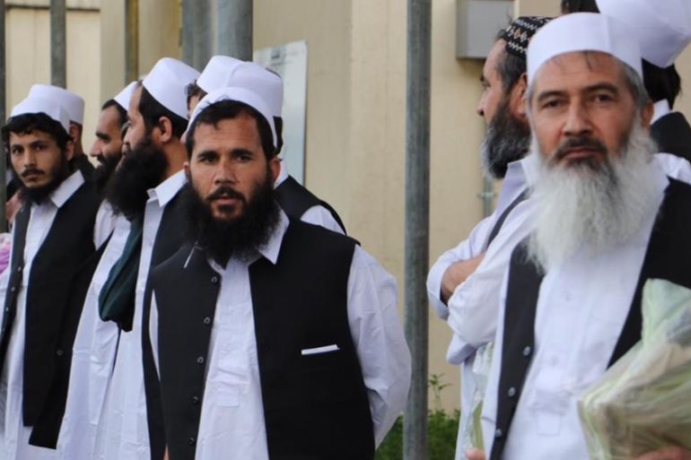 Afghan government releases 100 Taliban