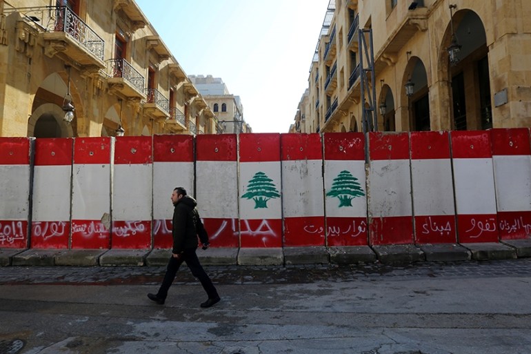 Lebanon parliament baricade