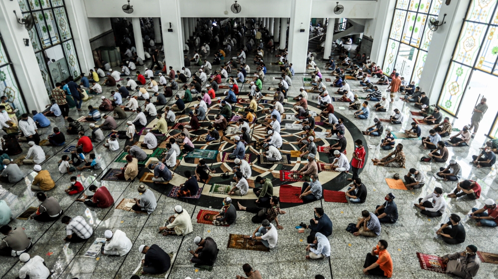 First Friday prayer in Indonesia during transition period of new normal