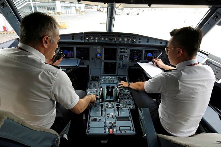 Vietnam suspends Pakistani pilots over suspect licences | Asia Pacific | Al  Jazeera