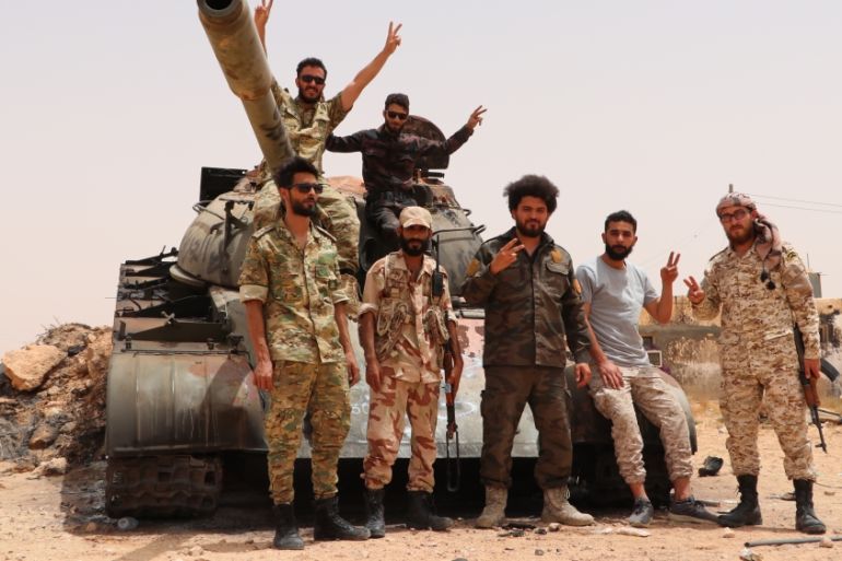Libyan Army''s preparations at Sirte front line