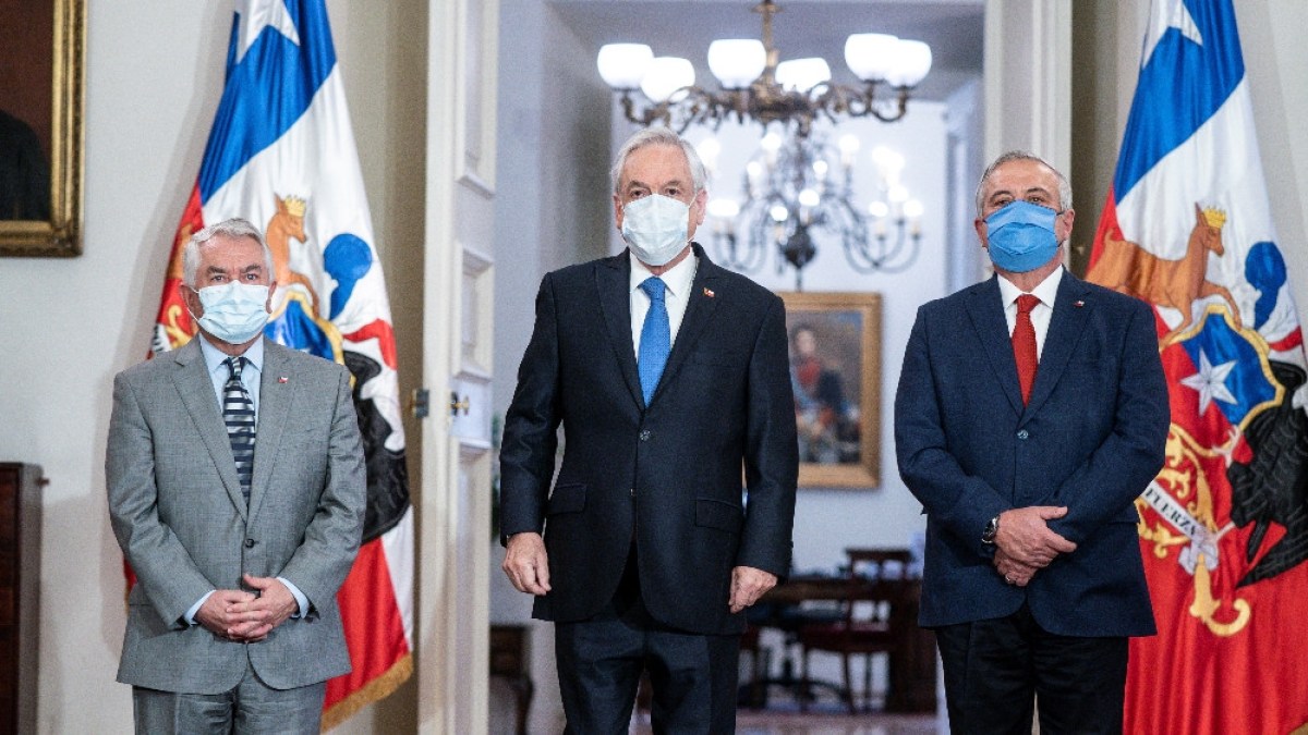 Ministro de Salud chileno reemplazado en medio de polémica por coronavirus |  noticias sobre la pandemia de corona