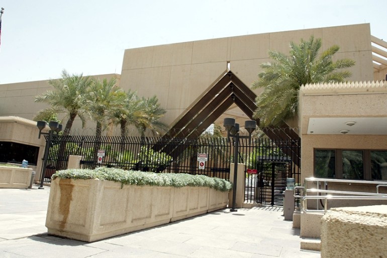 General view of the USA embassy in Riyadh 21 June 2005. AFP PHOTO/STR (Photo by AFP)