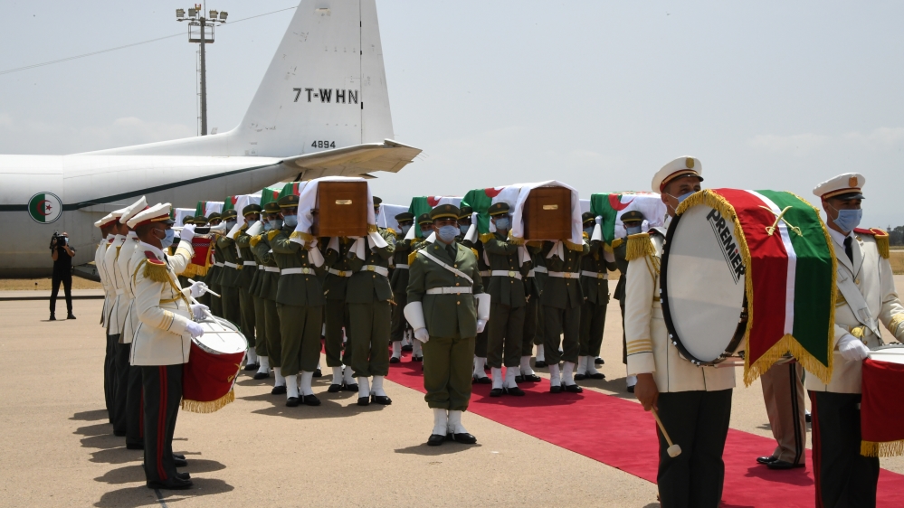 Algeria receives remains of fighters from France