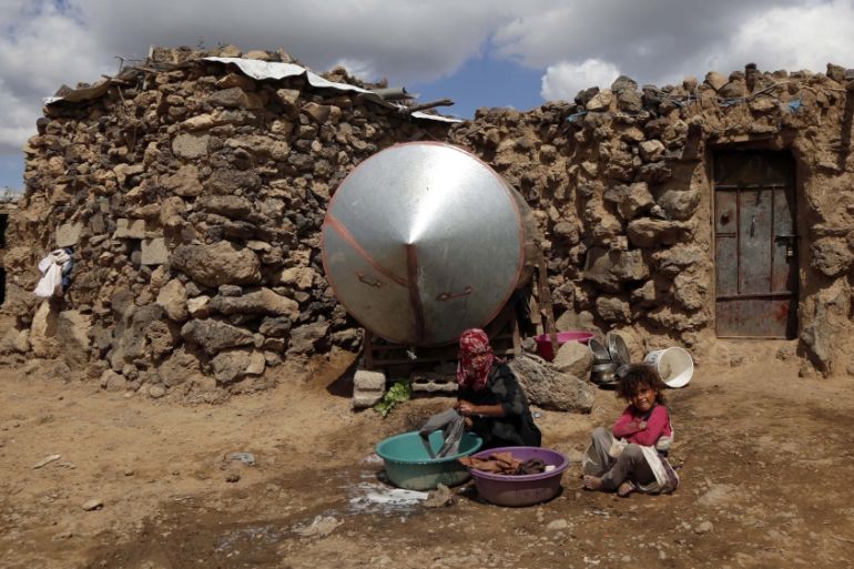 Displaced civilians in Yemen