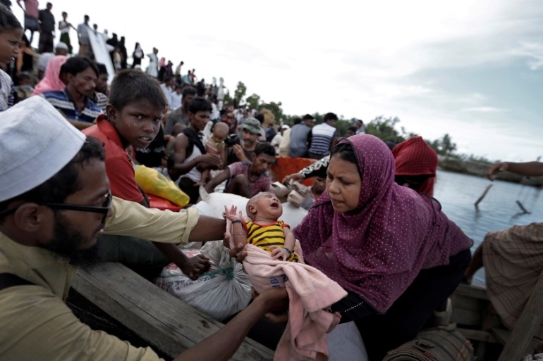 Newly arrived Rohingya refugees
