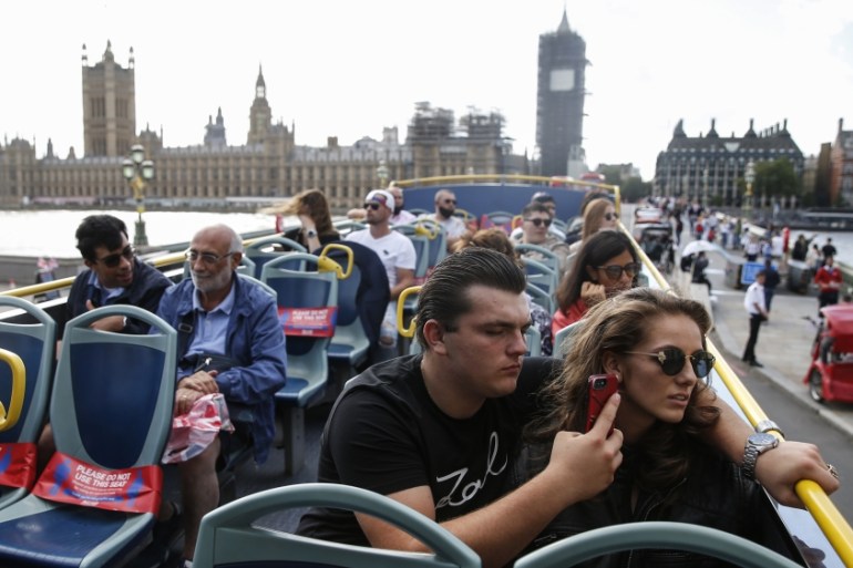 London Tourism Hit Hard Amid Coronavirus Pandemic
