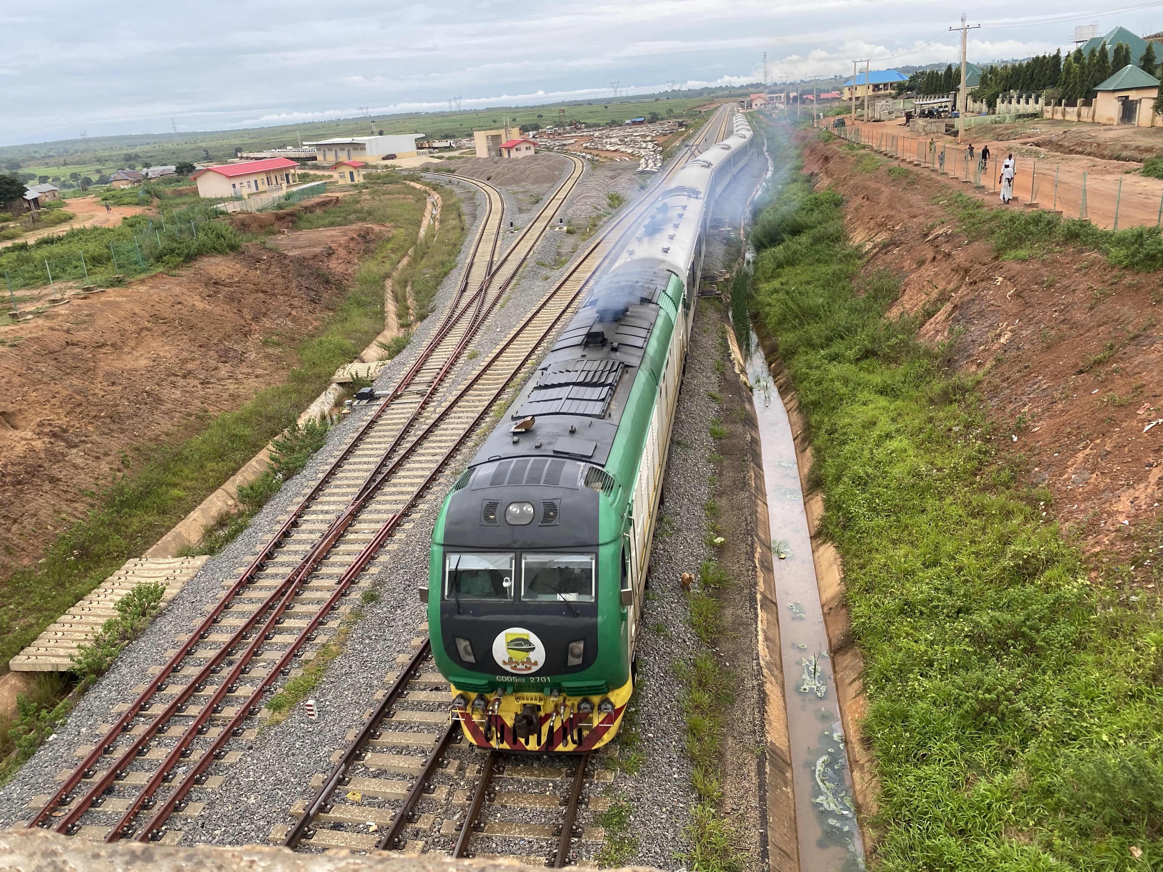 Nigeria's railway people: Life alongside a high-speed rail link
