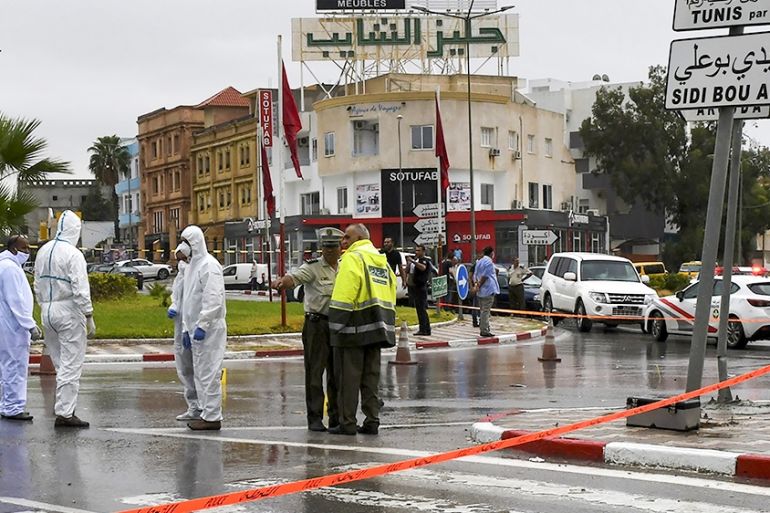 Tunisian forensic police investigate the site of an attack on Tunisian National Guard officers on September 6, 2020, in Sousse, south of the capital Tunis. - Attackers with knives killed a Tunisian Na