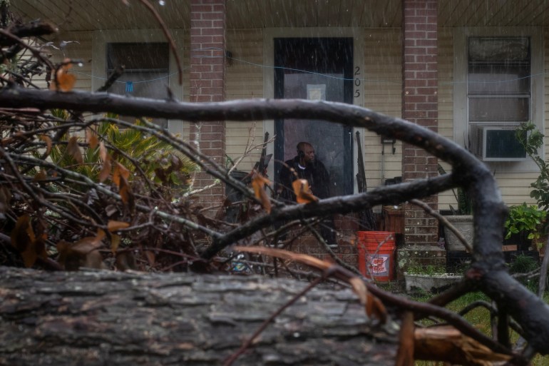 Storm-weary Louisiana assesses damage of Hurricane Delta | US & Canada | Al Jazeera