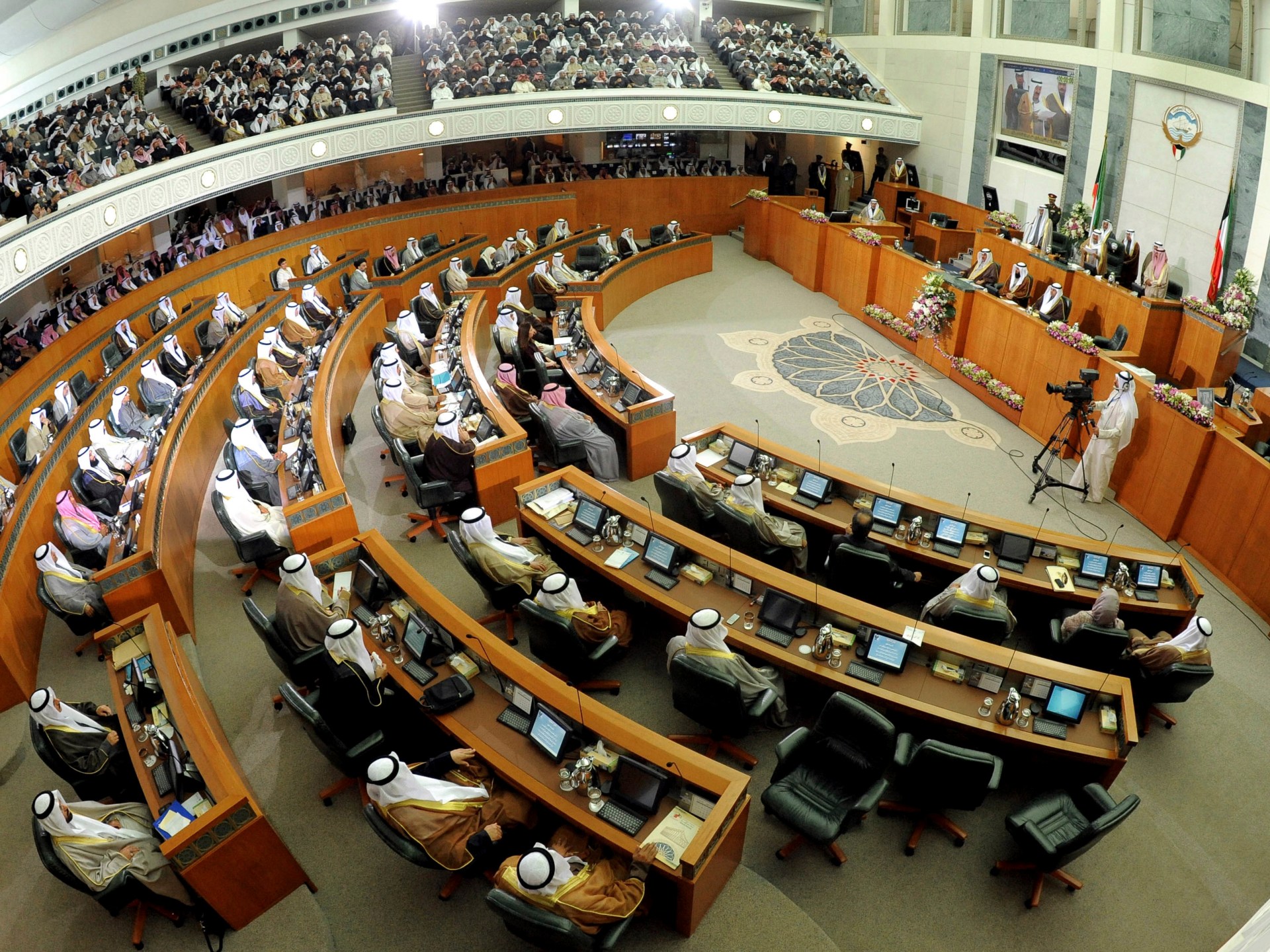 الحكومة الكويتية تستقيل بعد خلاف مع مجلس النواب |  أخبار