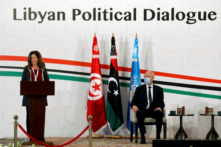 Libya'daki rakipler geçici hükümetle ilgili ikinci tur görüşmelere başladı