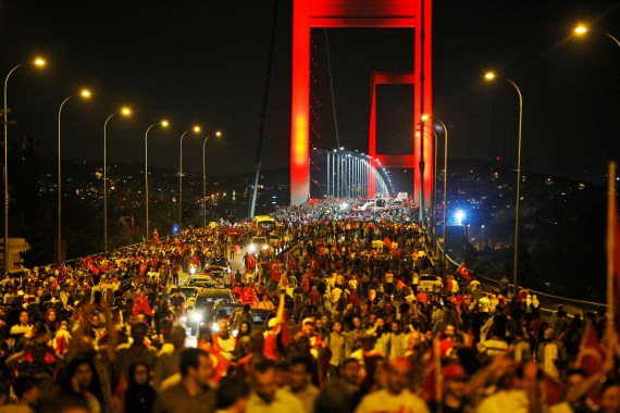 people protest against coup attempt on Bosporus bridge