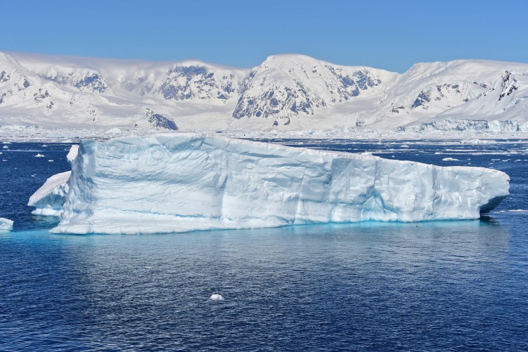 Es Antartika yang mencair dengan cepat dapat mempengaruhi lautan ‘selama berabad-abad’ |  Berita tentang krisis iklim
