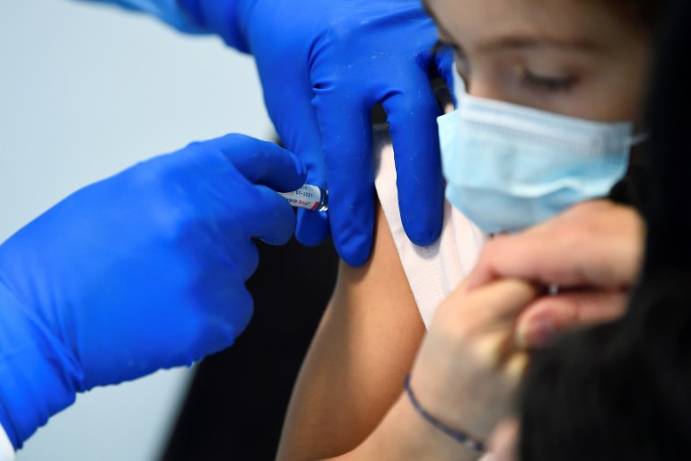 Moderna plans to test COVID-19 vaccine on children | Coronavirus pandemic  News | Al Jazeera