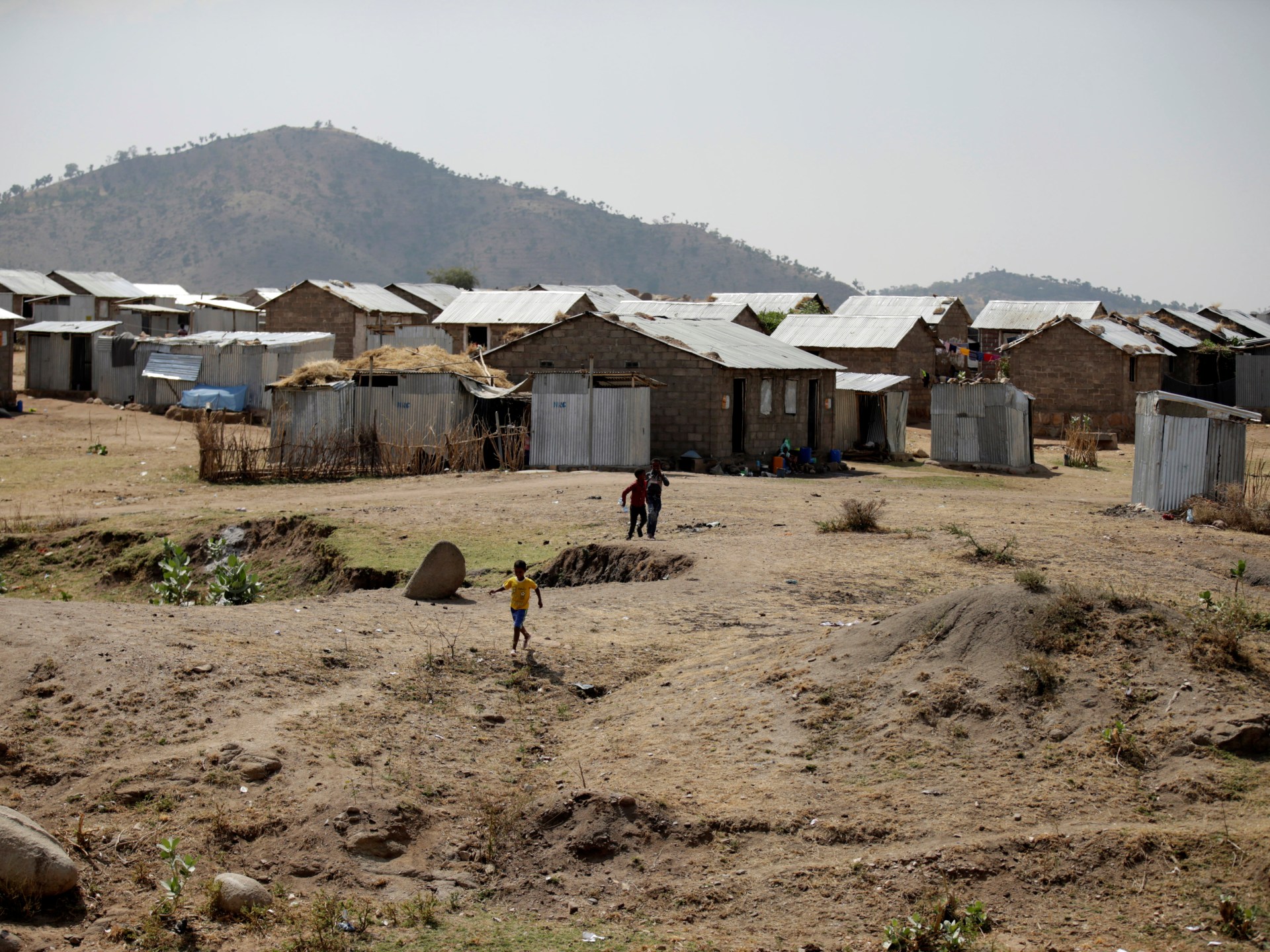 Ethiopia shuts two Tigray camps housing Eritrean refugees | Humanitarian Crises News | Al Jazeera