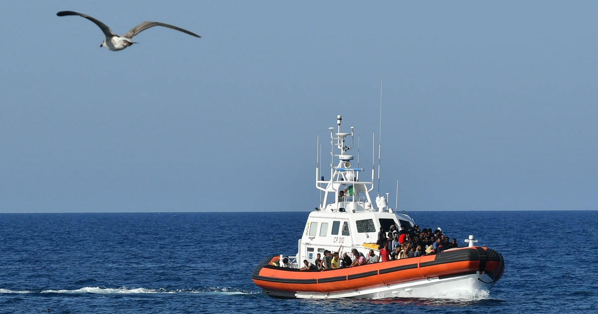 At least 43 migrants feared drowned in shipwreck off Tunisia