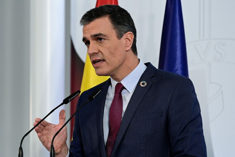 Il premier spagnolo Pedro Sanchez chiede elezioni anticipate per il 23 luglio