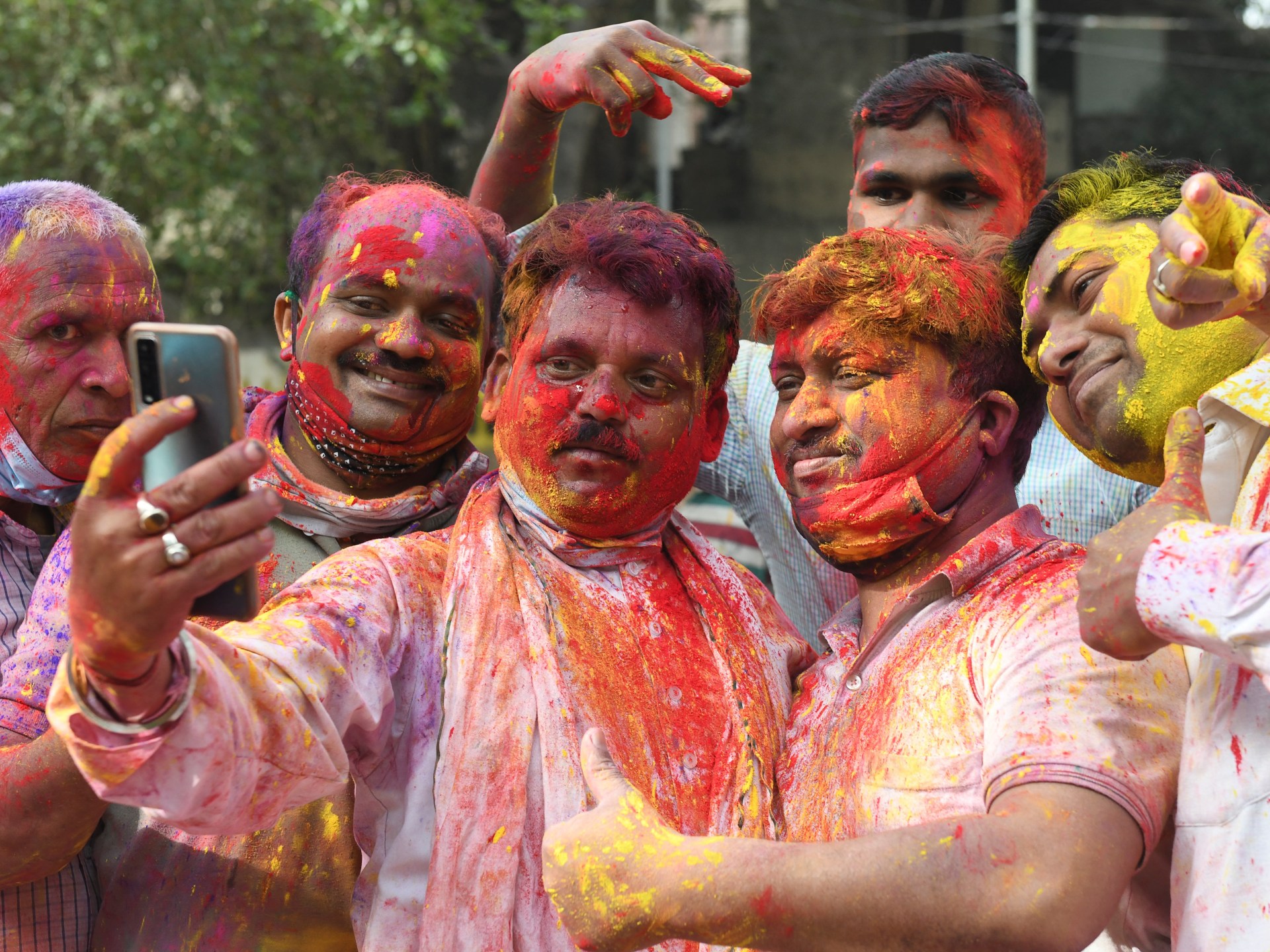 Indians gather for Holi celebrations as virus cases surge Punjab