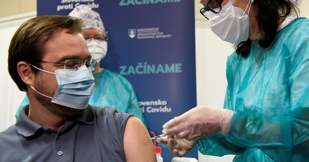 Photo of Slovenský minister zdravotníctva odstúpil kvôli ruským kontroverziám s vakcínami proti správam o infekcii koronavírusom