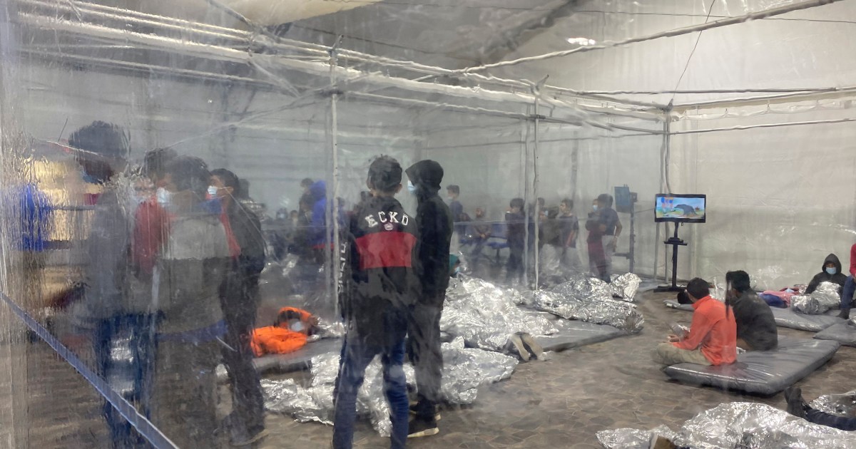 Photos show US border facility crowded with migrant children