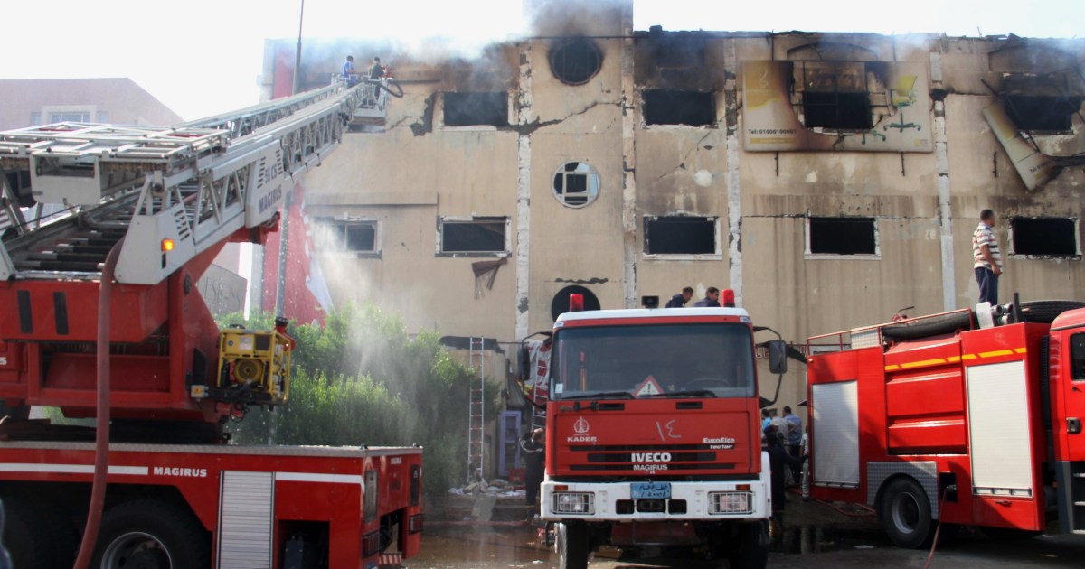 Egypt: At least 20 dead in Cairo clothing factory fire