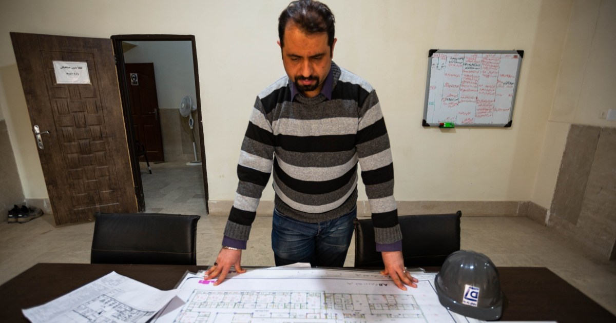 Shelter: Iran’s race to build a life-saving COVID ward