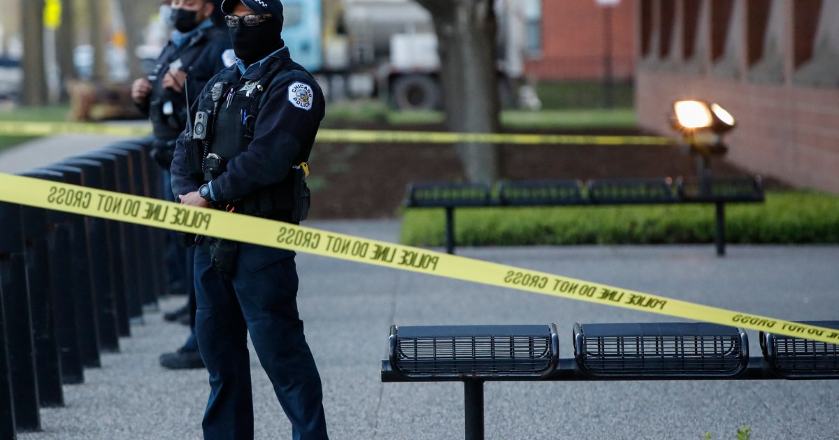 Indianapolis: Several people shot at FedEx site, gunman dead thumbnail