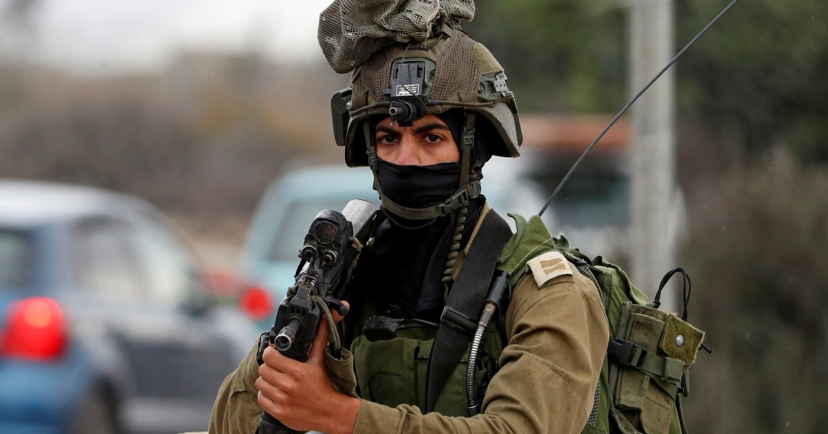 israeli-troops-kill-palestinian-driver-wound-his-wife