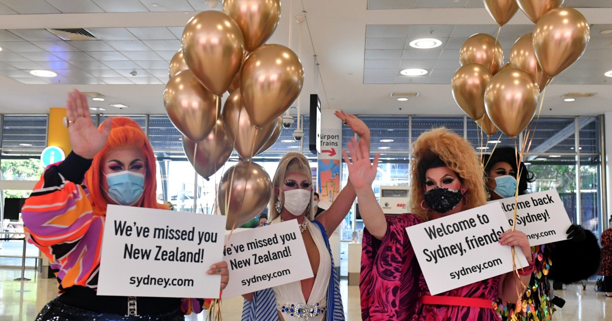 Hugs, tears as Australia and New Zealand ‘travel bubble’ starts | Aviation News