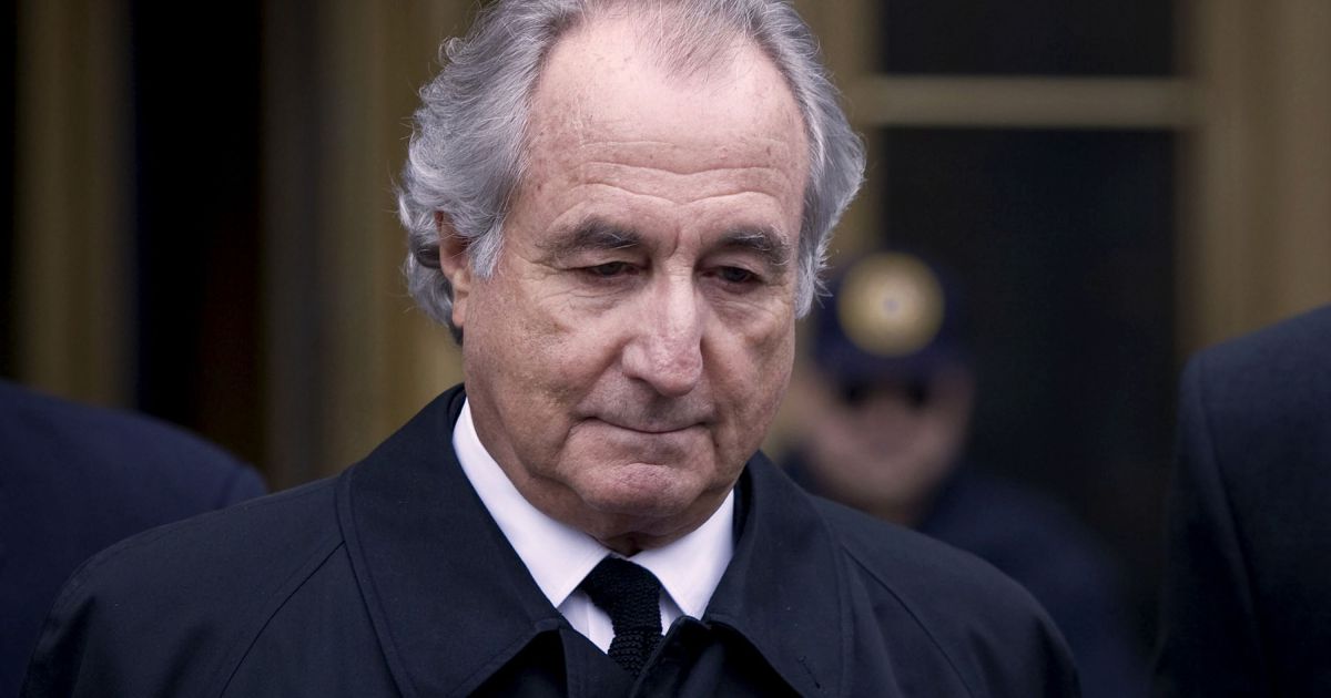 Bernard Madoff, Ponzie scheme mastermind, dies at 82