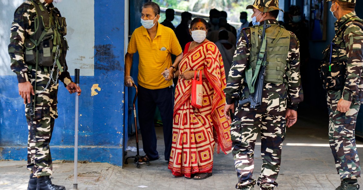 India: Five killed in election violence in West Bengal state