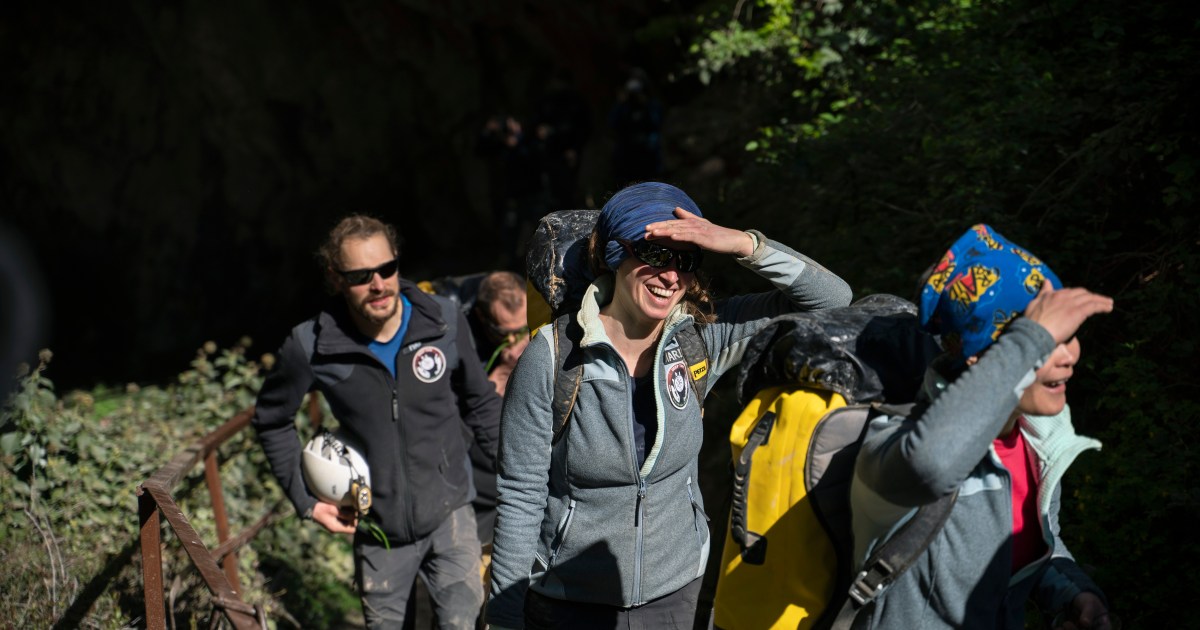 Estudio de aislamiento francés finaliza después de 40 días en el escondite de una cueva |  Noticias noticias