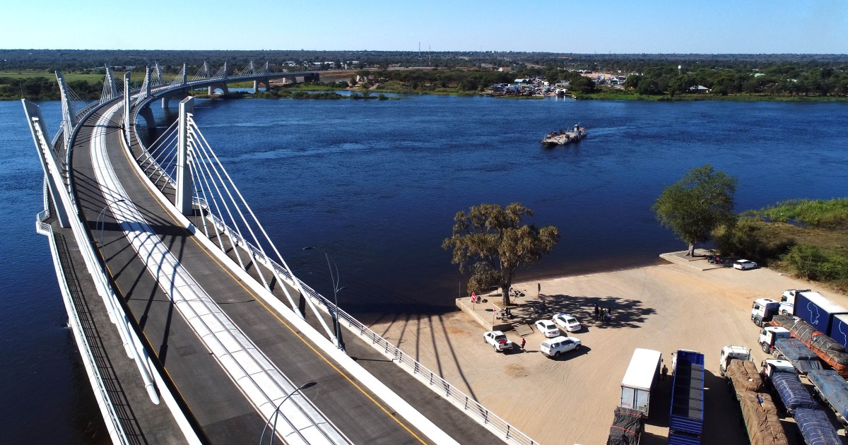 In boon for area, bridge linking Botswana, Zambia inaugurated
