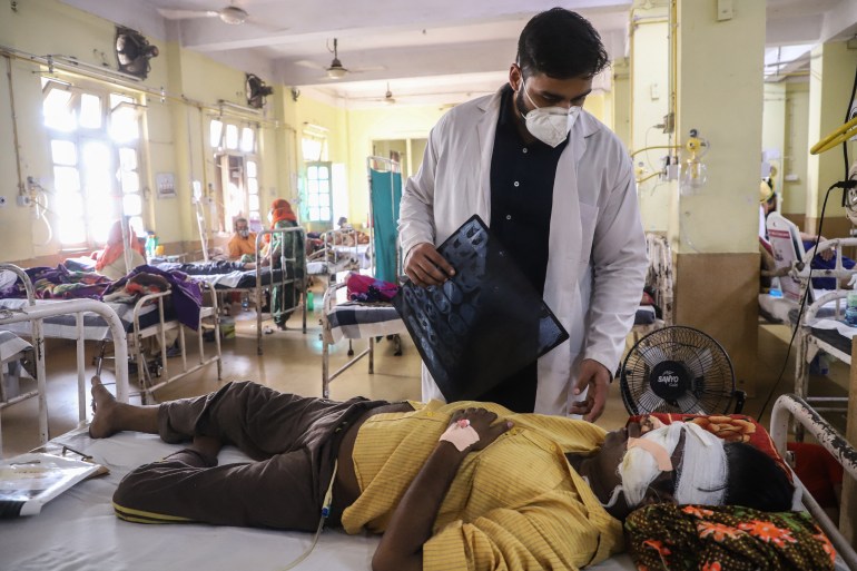 India battles rash of 'black fungus' cases hitting COVID patients | Coronavirus pandemic News | Al Jazeera