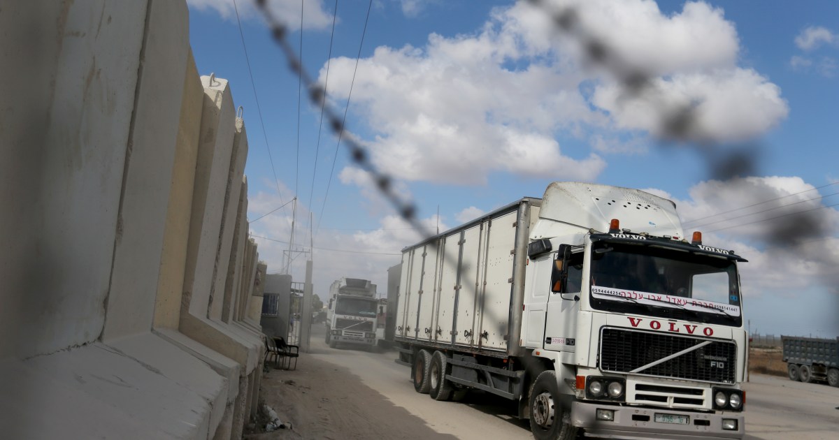 Israel closes Gaza border crossing once more, halting help deliveries