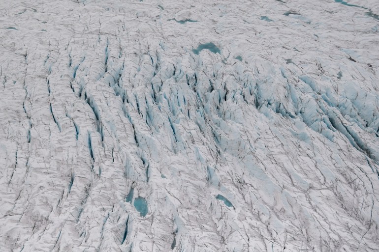 Scientists found that the Arctic sea ice had retreated faster in the spring of 2020 than since the beginning of records [File: Saul Loeb/Pool via Reuters]