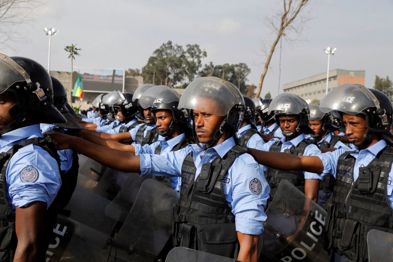 Etíopes dispuestos a votar en las últimas encuestas en medio del conflicto y la apatía