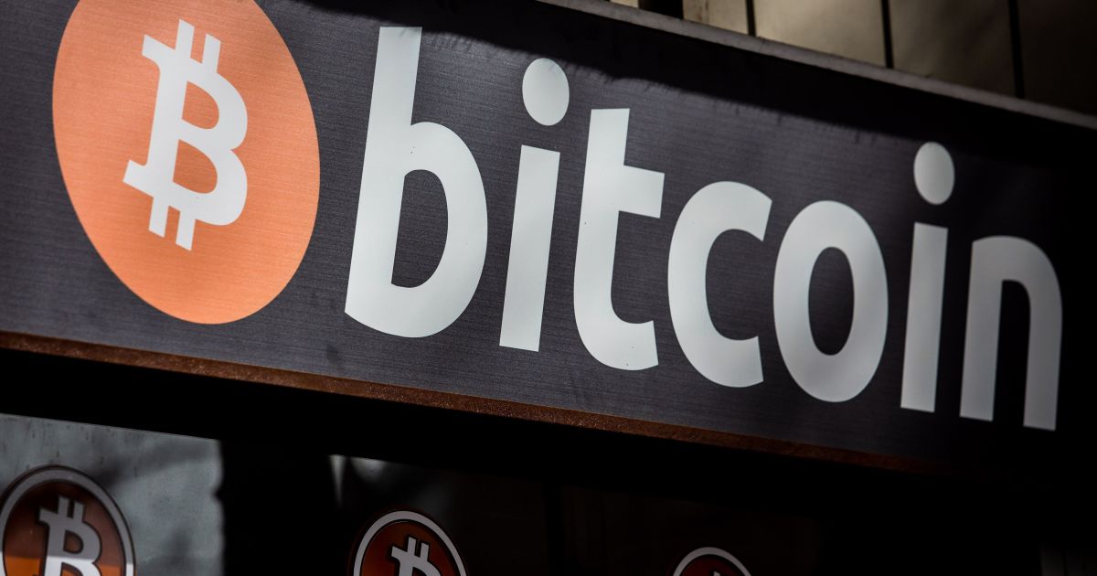 Bitcoin kinds ‘death cross’, hinting at additional pain to arrive | Business enterprise and Economic climate News