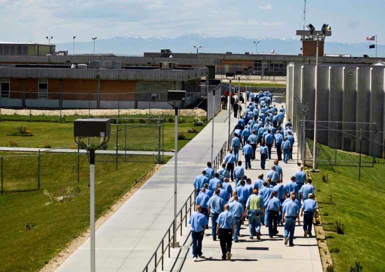 Los presos almacenan millones en cuentas con poca supervisión: Informe