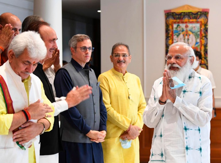 Modi with Kashmir leaders