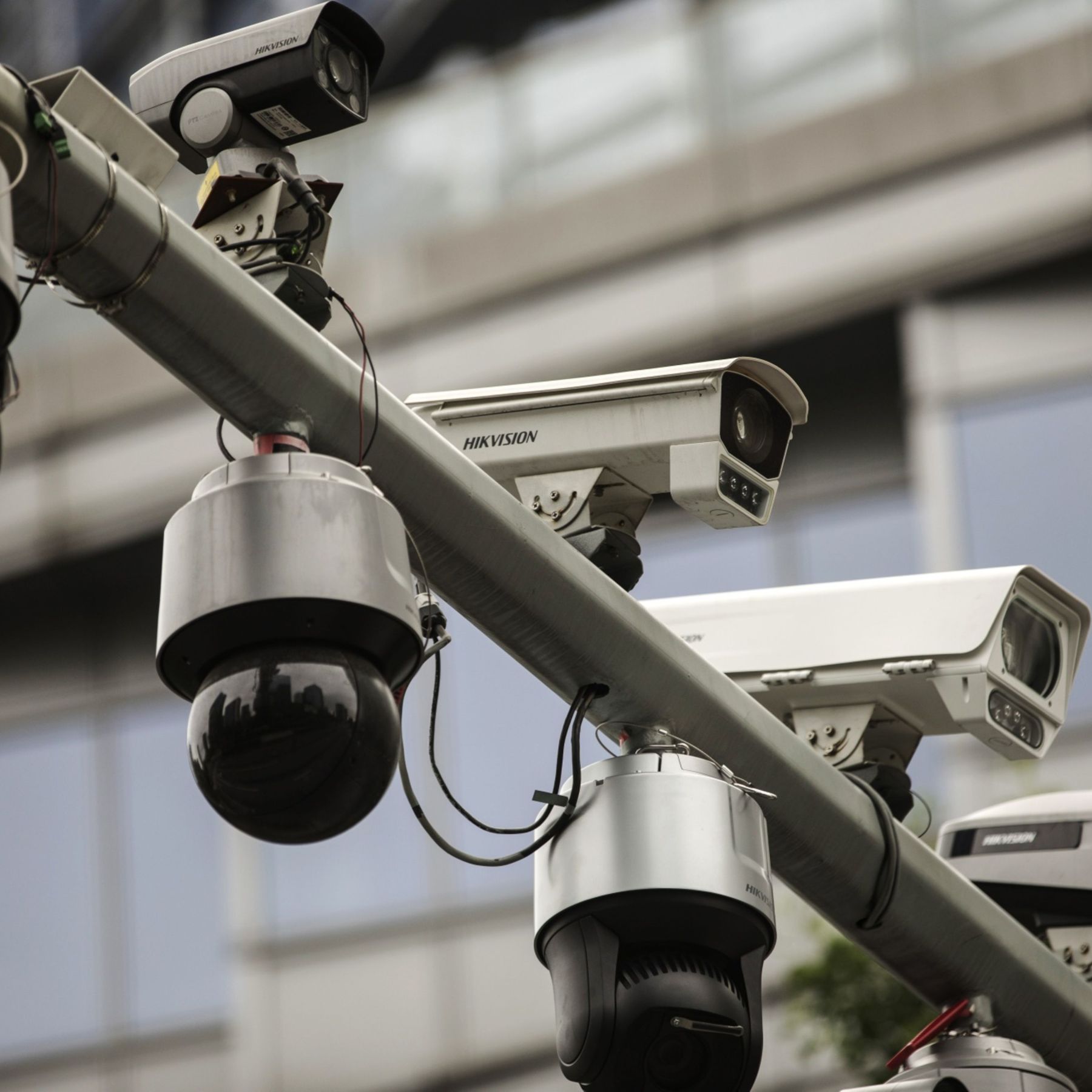 US may ban Chinese surveillance cameras, citing security risks | Technology News | Al Jazeera