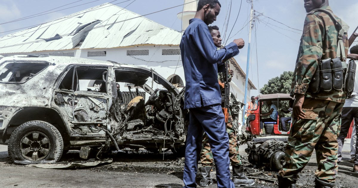 Photo of Mogadishu police chief survives Al-Shabaab attack, several people are killed | Al-Shabaab News