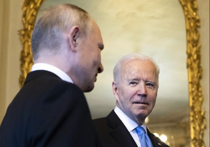 Photo of Biden urges Putin to take action against ransomware attacks, hinting at revenge on business and economic news