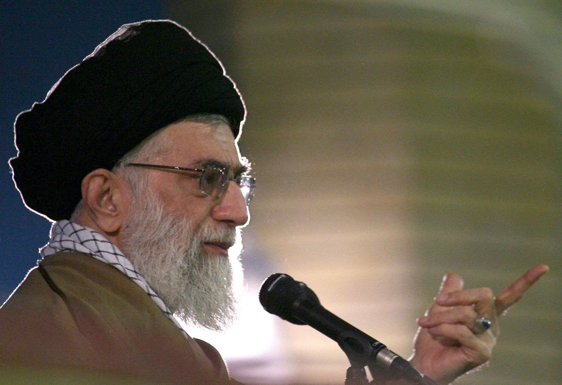 Iran’s Khamenei says US wants to keep Ukraine war going