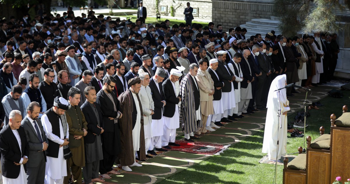 Cohetes aterrizan cerca de la residencia presidencial afgana durante las oraciones del Eid |  Noticias de Ashraf Ghani