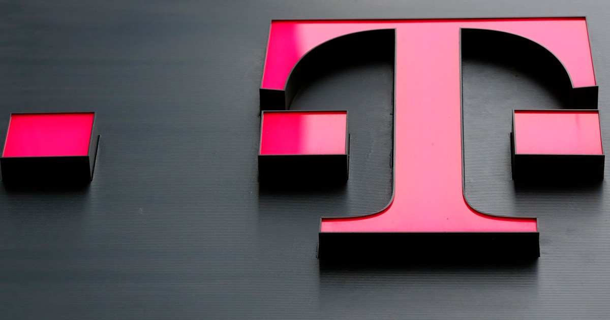 US hacker, 21, details how he breached T-Mobile in WSJ interview