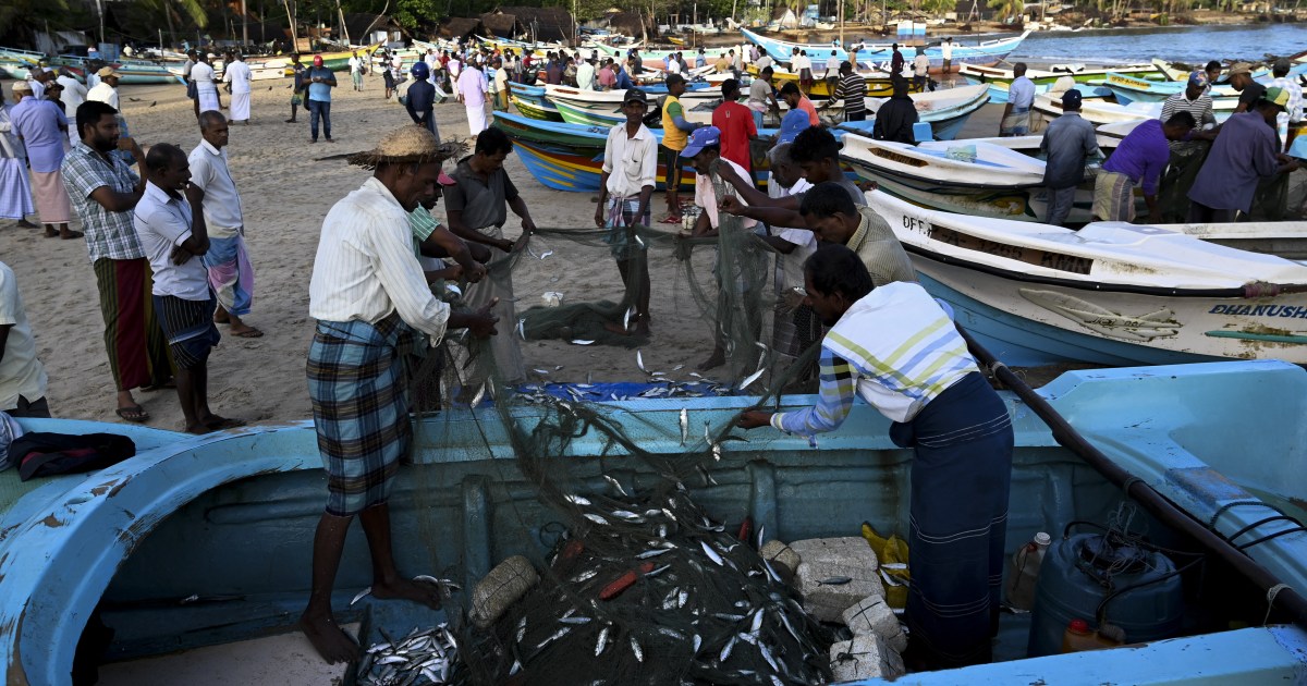 Sri Lankan fishermen launch flotilla protesting Indian poaching